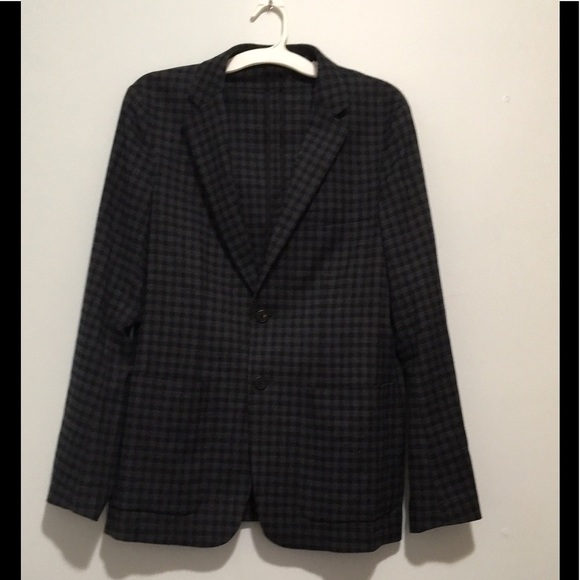 6. Theory Plaid Men’s Unlined Blazer